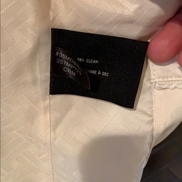 Cole Haan ivory stunning rain jacket with hood - Picture 9 of 12